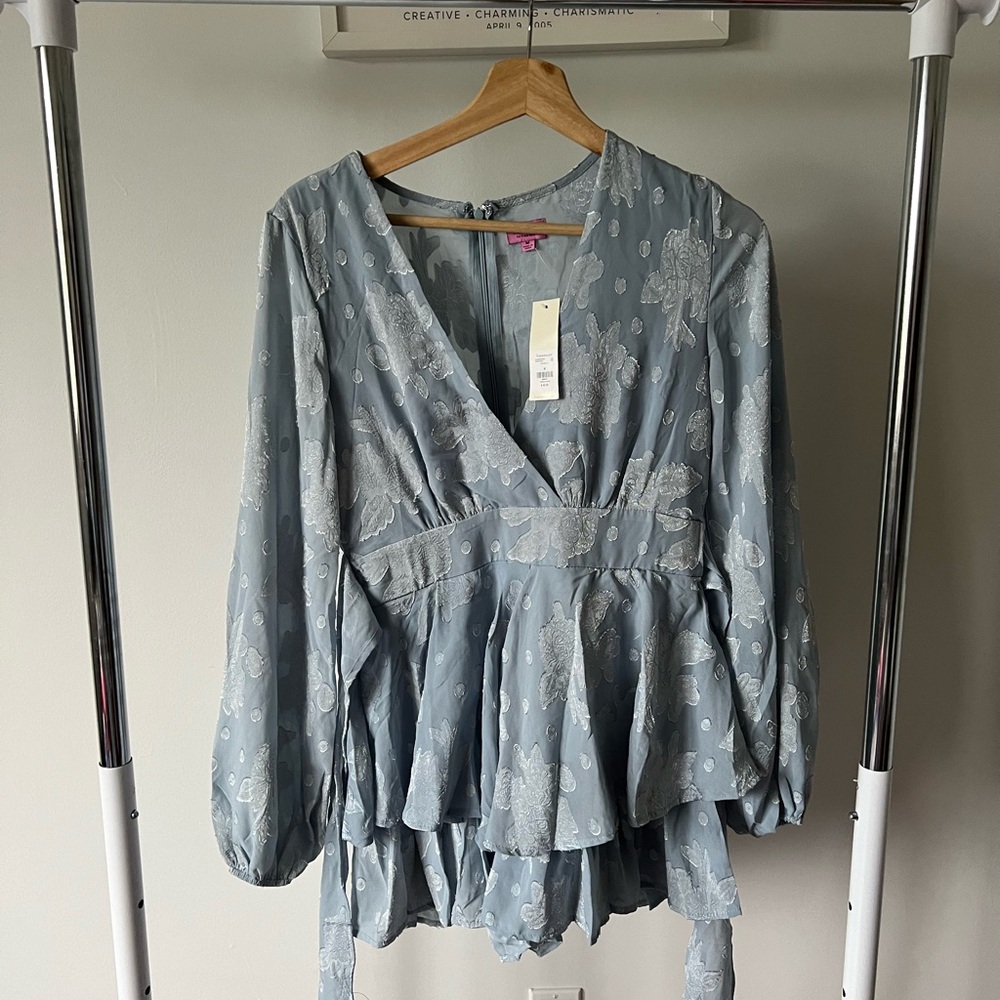 Francesca's Collections Light Blue Floral Dress